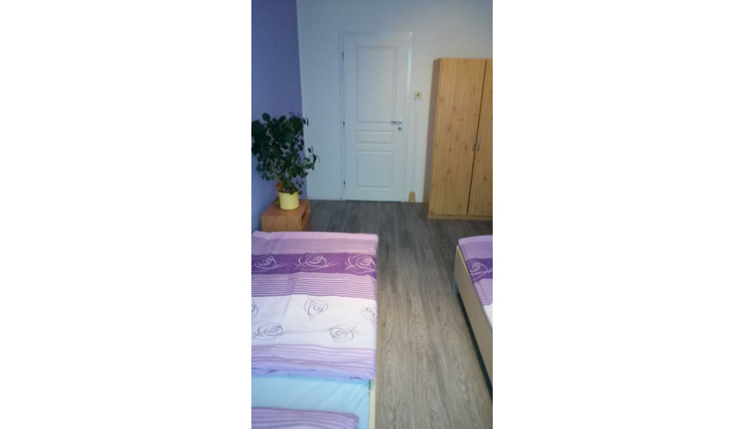 Nexus - ubytovna Praha - 2 lůžkový STANDARD+b /sdílená koupelna/,  2 lůžkový STANDARD (sdílená koupelna)