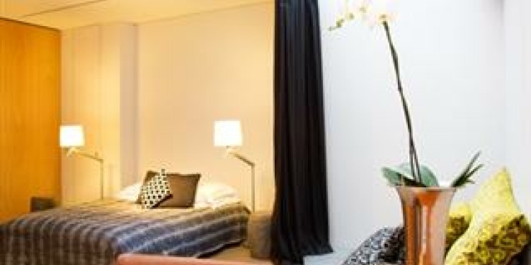 2-bedroom Amsterdam Jordaan with kitchen for 4 persons