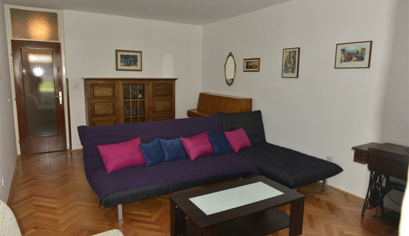 Apartment Obala gusara Omiš - Apt 36432