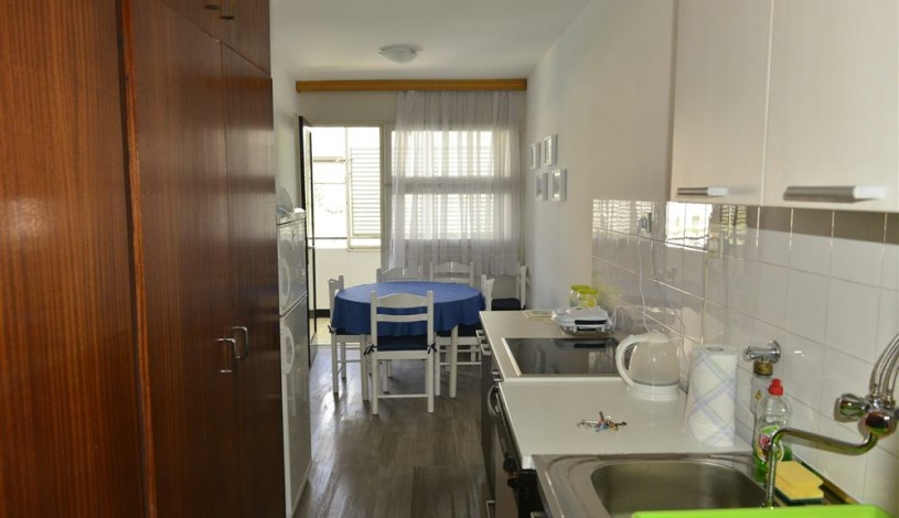 Apartment Obala gusara Omiš - Apt 36432