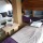 Suite OHRADA Praha - Zimmer mit eigenem externen Bad
