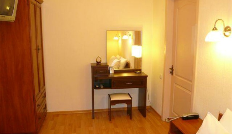 Apartment Olesya Gonchara Kiev - Apt 19513