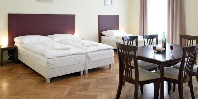 4-Schlafzimmer Praha Neustadt mit Küche und mit Parken