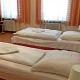 Dvoulůžkový kategorie Tourist room (bez snídaně, koupelna společná pro tři pokoje) - Hotel MARIA Ostrava
