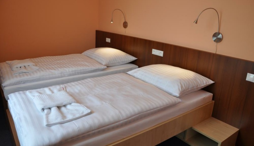 HOTEL NIKOLAS Ostrava - Apartmá Junior