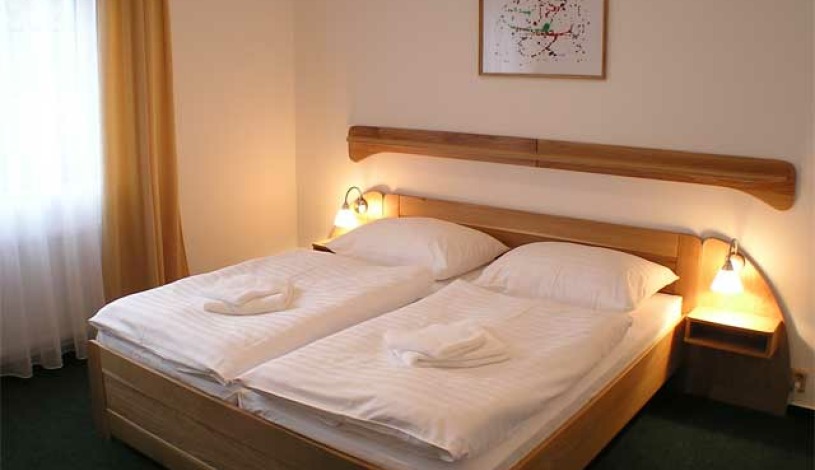 HOTEL OYA Praha