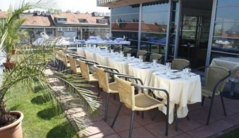 HOTEL OYA Praha