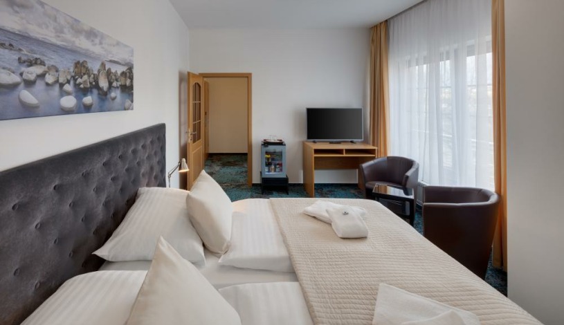 HOTEL OYA Praha