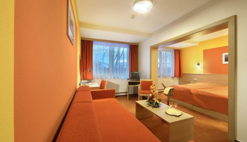 PARKHOTEL HLUBOKÁ NAD VLTAVOU Hluboká nad Vltavou