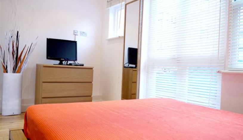 Apartment Parkway London