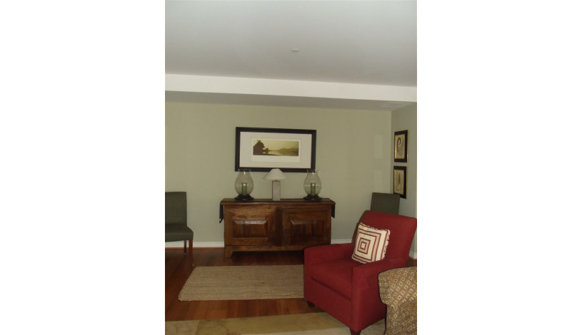 Apartment Parliament Street Bermuda - Apt 25784