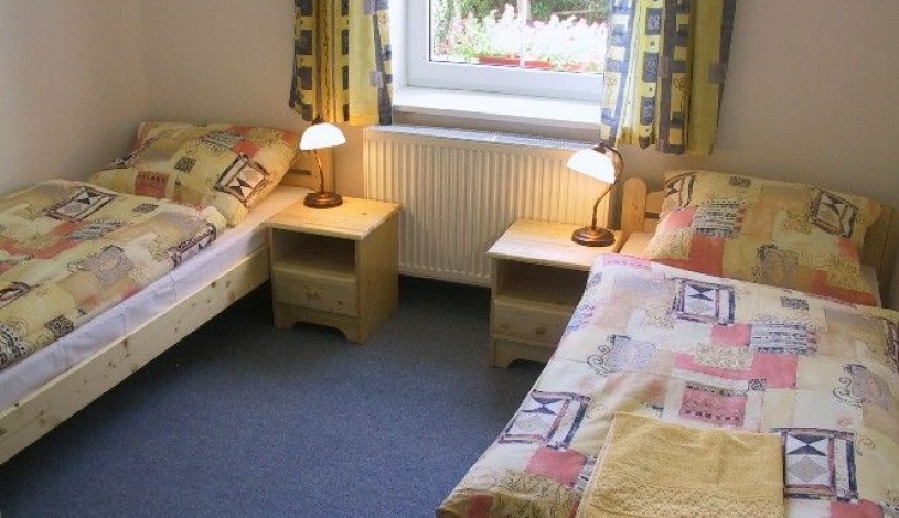 Pension Paťanka Praha - Zweibettzimmer (ohne Bad und WC)