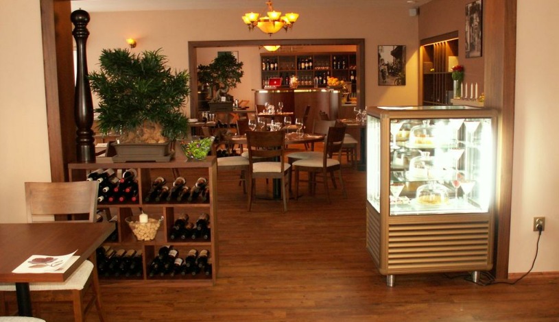 Cartellone appartamento hotel Pardubice