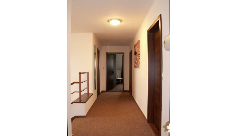 Cartellone appartamento hotel Pardubice