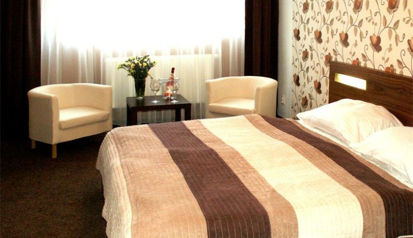 Cartellone appartamento hotel Pardubice