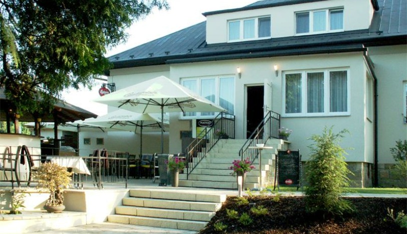 Cartellone appartamento hotel Pardubice