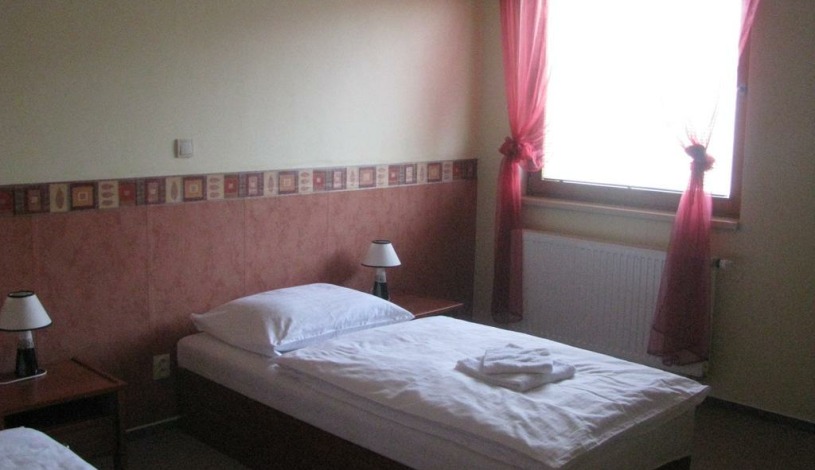 Hotel Signál Pardubice - Dubina