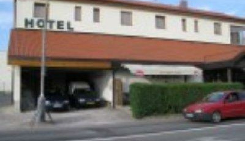 Hotel Signál Pardubice - Dubina