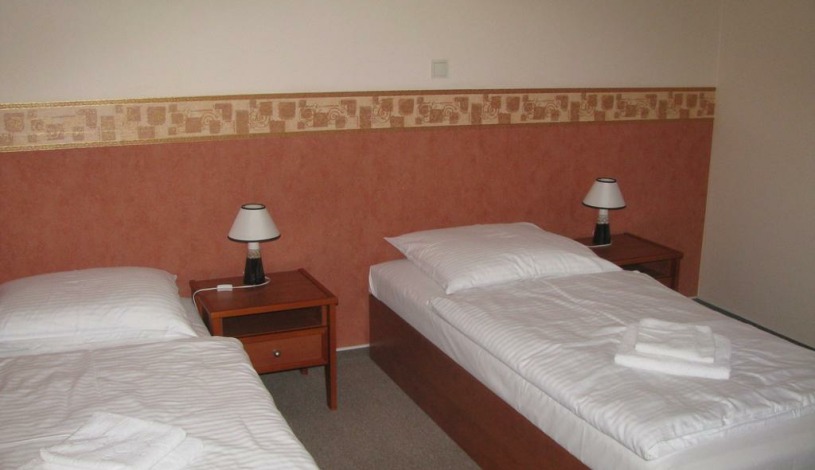 Hotel Signál Pardubice - Dubina