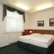 Dvoulůžkový pokoj s přistýlkou a kuchyní - Hotel PEKO, hotel garni *** Praha