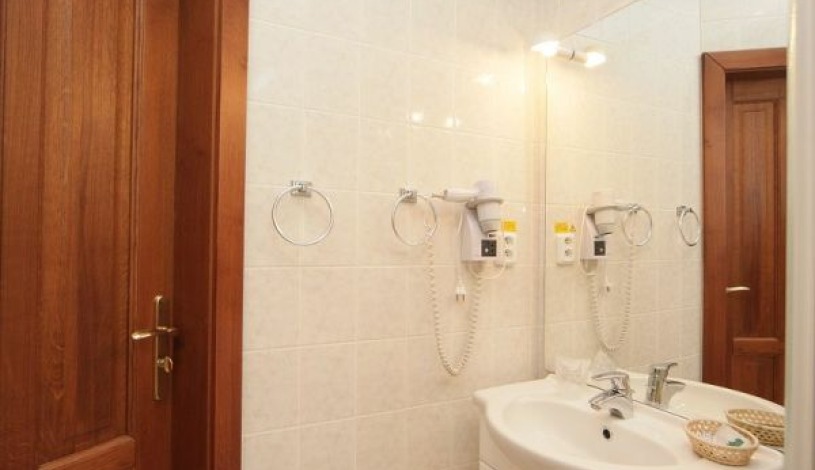 Hotel PEKO, hotel garni *** Praha - Dvoulůžkový pokoj s přistýlkou