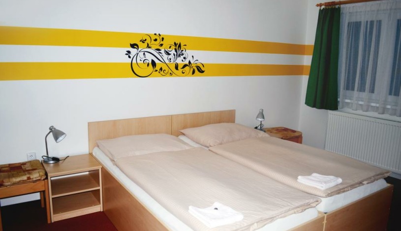 Pension Fontána Poděbrady - Trojlůžkový Pokoj