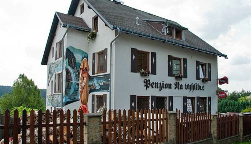 Penzion Na Vyhlídce Hřensko - B) Komfortní pokoj s koupelnou a TV