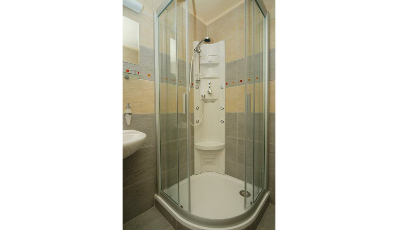 U Kačenky Dačice - dvoulůžkový s masážní sprchou