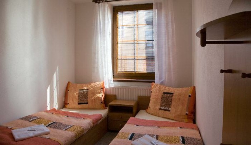 Penzion Adéla Polička - Dvoulůžkový (WC, sprcha)