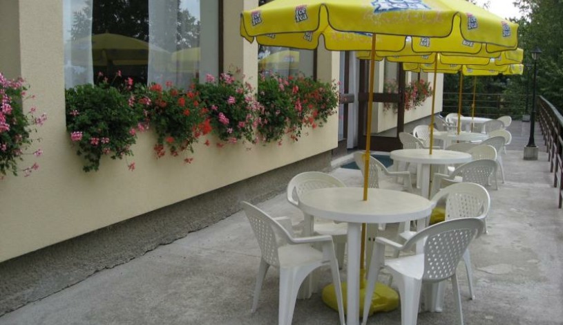 Penzión DRUŽBA** Bojnice