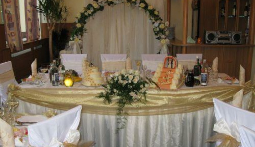 Penzión DRUŽBA** Bojnice