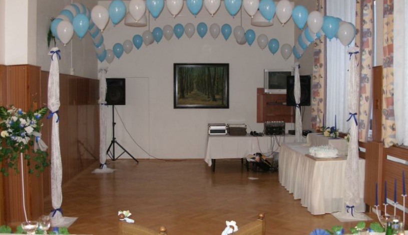 Penzión DRUŽBA** Bojnice