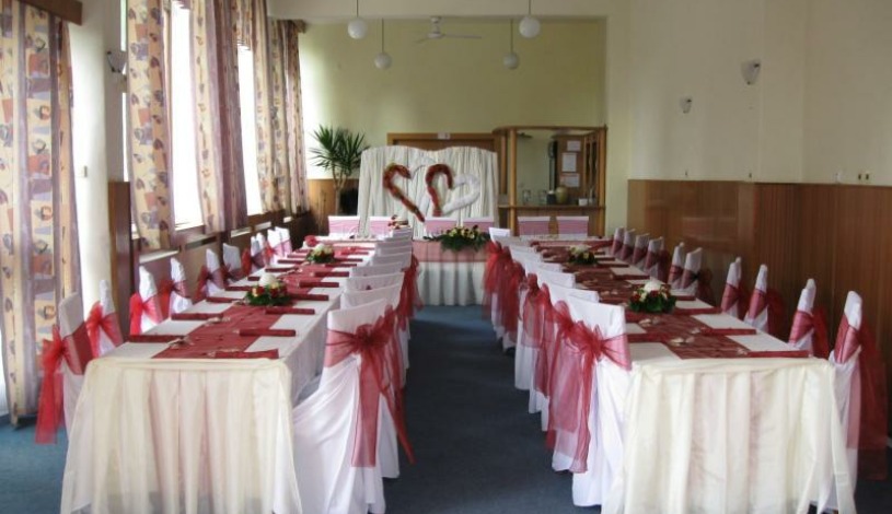 Penzión DRUŽBA** Bojnice