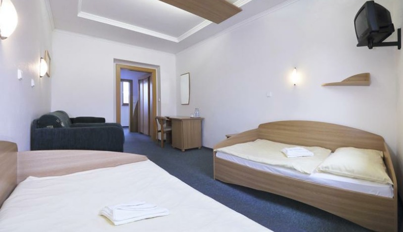 Penzión DRUŽBA** Bojnice