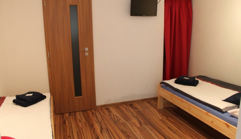 Penzion 4 Dvory České Budějovice - Dvoulůžk. pokoj č.12