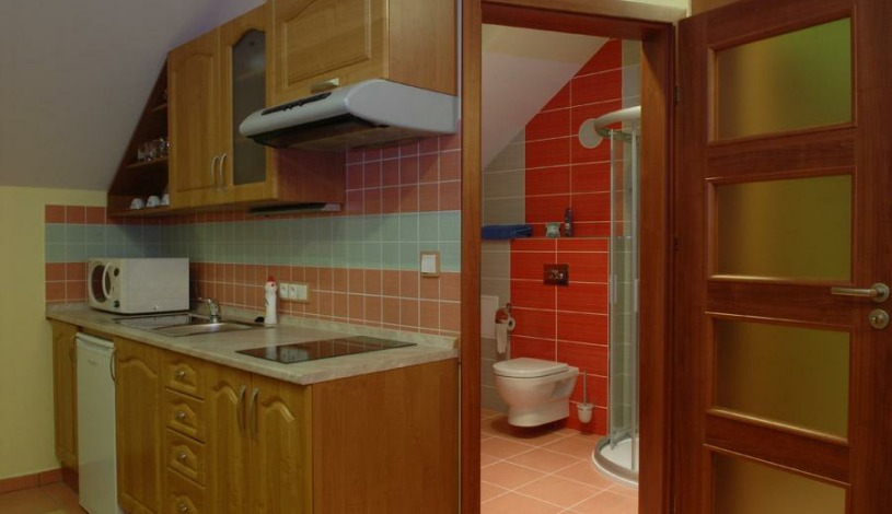 Penzion MBR Náchod - Čtyřlůžkový pokoj, Čtyřlůžkový s přistýlkou