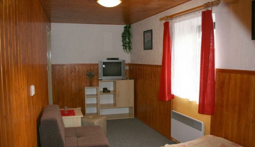 Penzion Na Kovárně Tisá