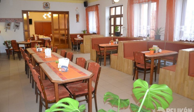 Relax Hotel Pelikán Hluboká nad Vltavou