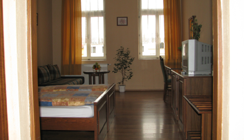 Penzion Pod Kašnou Frýdek-Místek - Dvojlůžkový s přistýlkou, Dvojlůžkový