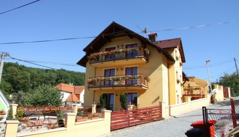 Penzion Sinfonietta Luhačovice - Apartmán, Studio, Samostatný dvojlůžkový pokoj, TOP Apartmán