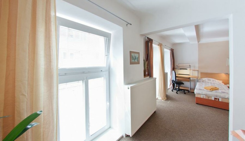 Apartmán-Penzion Smetanka České Budějovice České Budějovice - Třílůžkový apartmán