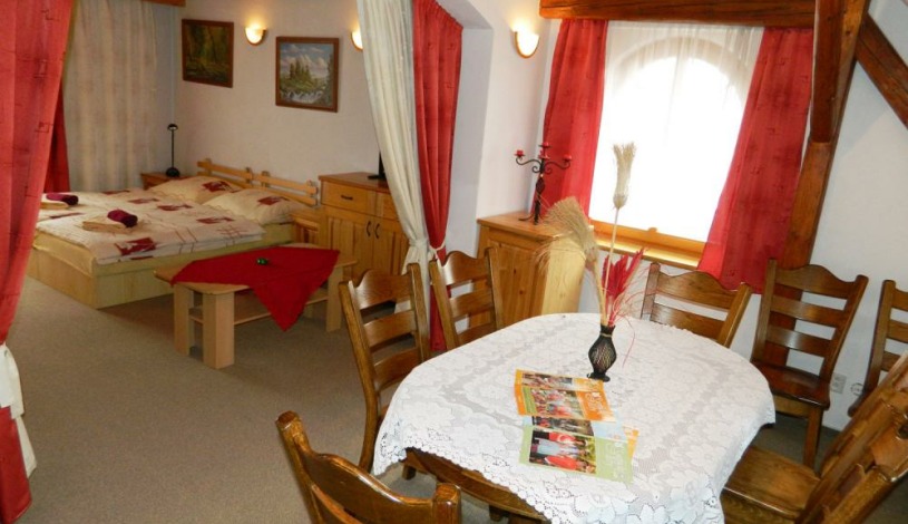 Penzion SURF Blansko - Apartmán s mezonetem a kuchyní