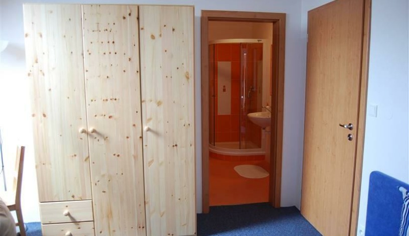 Penzion U kamenné zídky Telč - Dvoulůžkový s přistýlkou