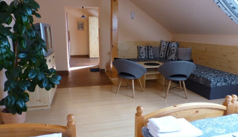 Penzion V Podzámčí *** Litomyšl - Rodinný apartmán