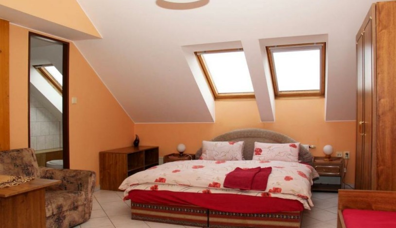 Penzion ZELENÝ STROM Mikulov - Pětilůžkový