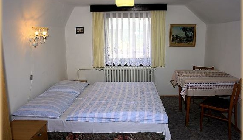 Penzion Zelinka Kořenov - Dvoulůžkový pokoj, Čtyřlůžkový pokoj