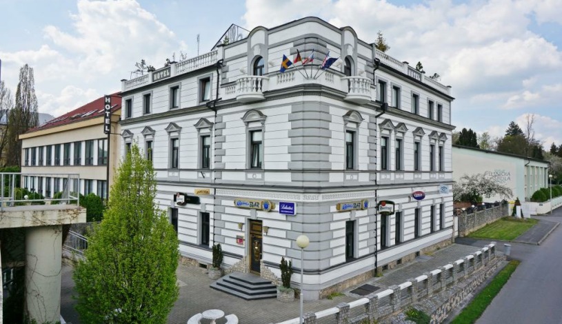 Hotel CADE Písek