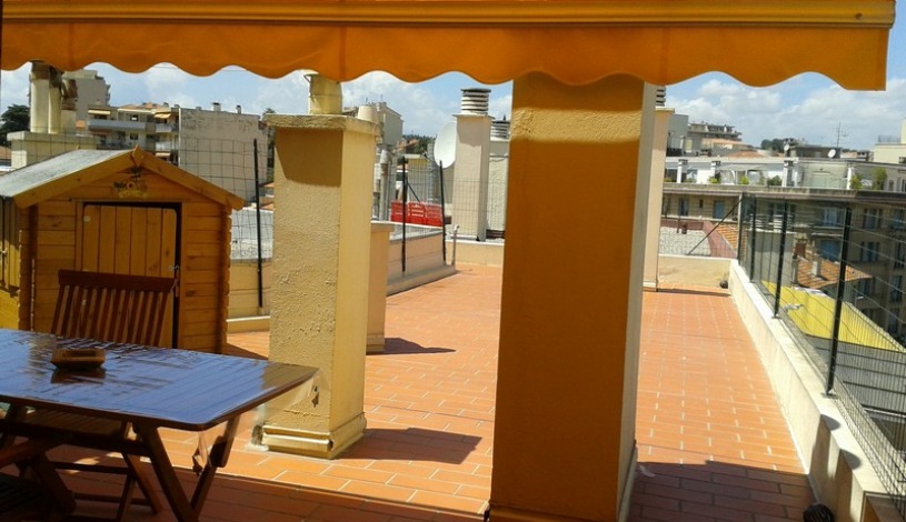 Apartment Place du Commandant Maria Cannes - Apt 49023