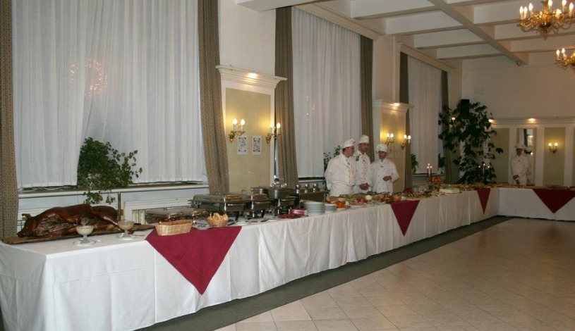 CENTRAL-WELLNESS HOTEL Klatovy