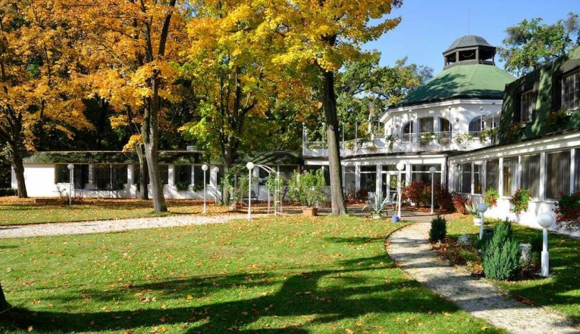 Hotel Ostrov Nymburk